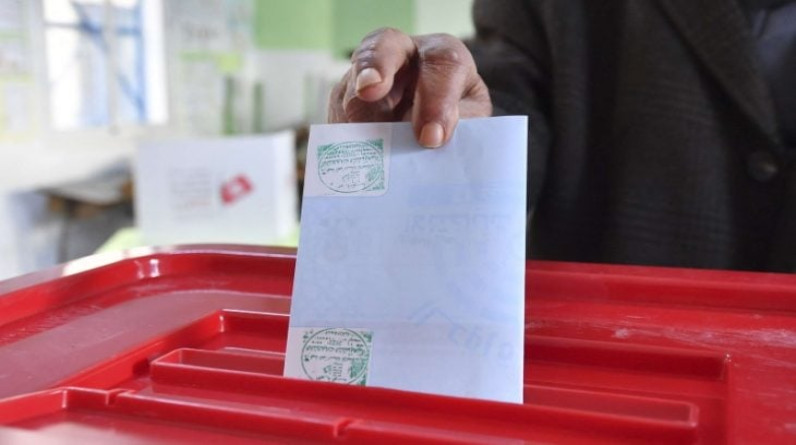 لوموند: في تونس.. الامتناع المتكرر عن التصويت يدق ناقوس الخطر